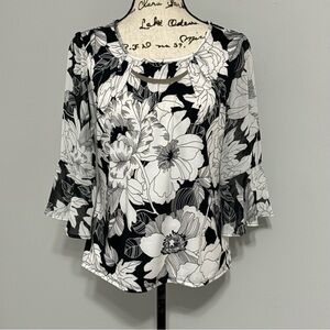 Erin Blair Floral  Blouse in Black and White Size S